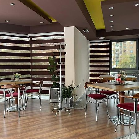 Hotel Brkic Sarajevo Airport - Free Parking Exterior foto
