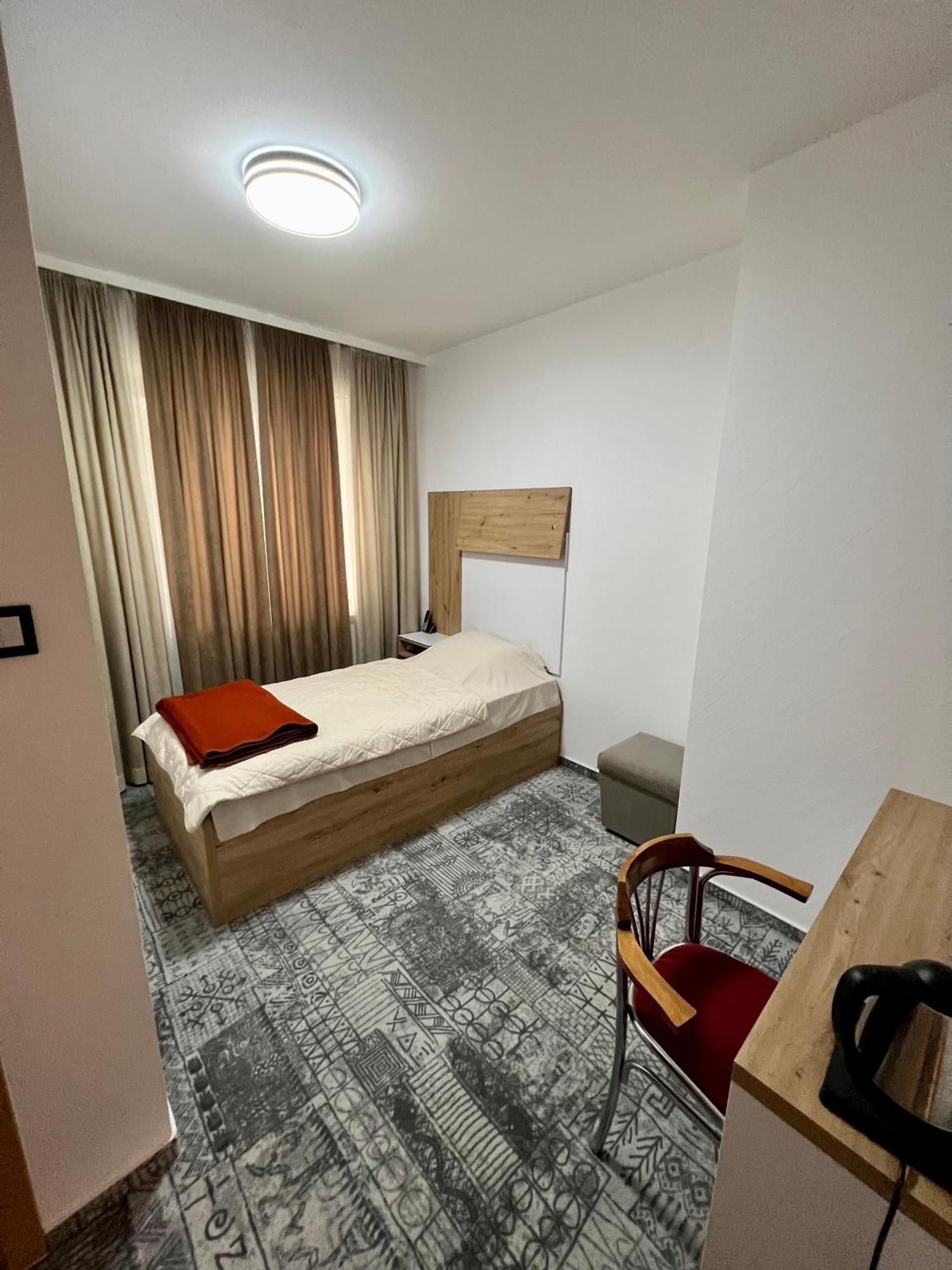 Hotel Brkic Sarajevo Airport - Free Parking Exterior foto