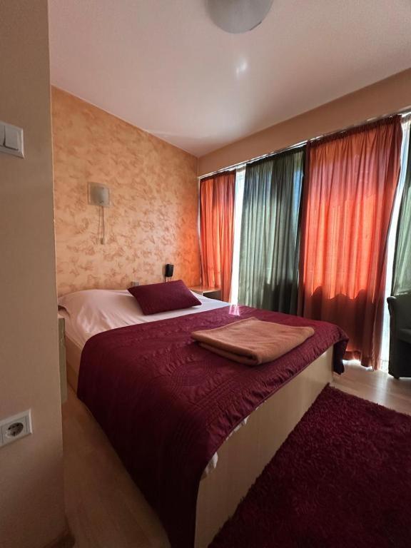 Hotel Brkic Sarajevo Airport - Free Parking Exterior foto